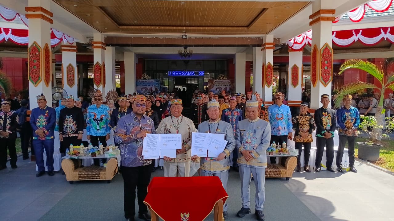 Hari Jadi ke-24 Katingan Diwarnai Penandatanganan Kerja Sama Penyiaran Sehat antara Pemkab dan KPID Kalteng